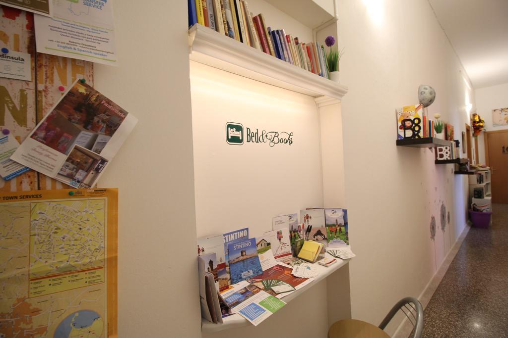 Bed 'N Books Panzió Sassari Kültér fotó