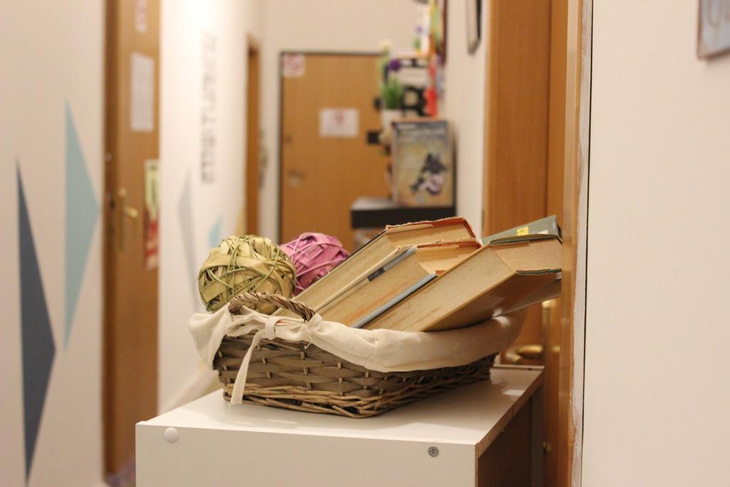 Bed 'N Books Panzió Sassari Kültér fotó